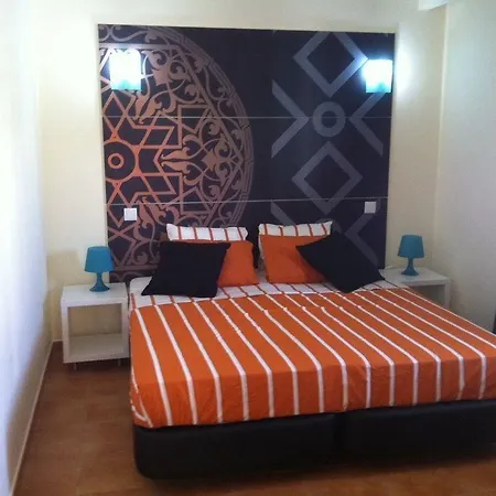 Sunhostel - Portimao Hostel *