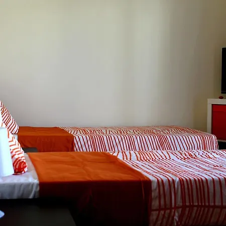 Sunhostel - Portimao Hostel *